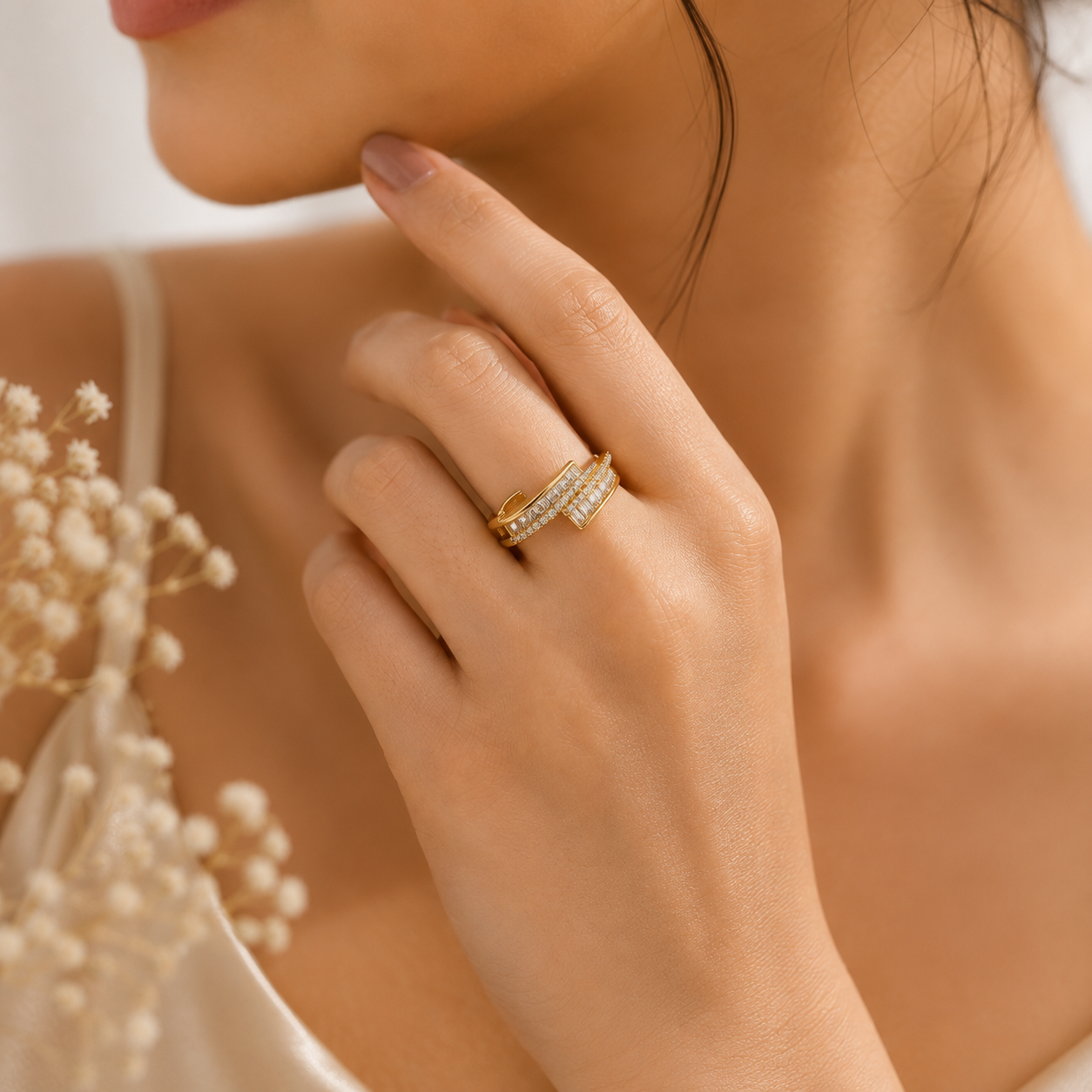 Luxury Adjustable Gold-Plated Crystal Ring for Women | Anti-Tarnish Statement Ring