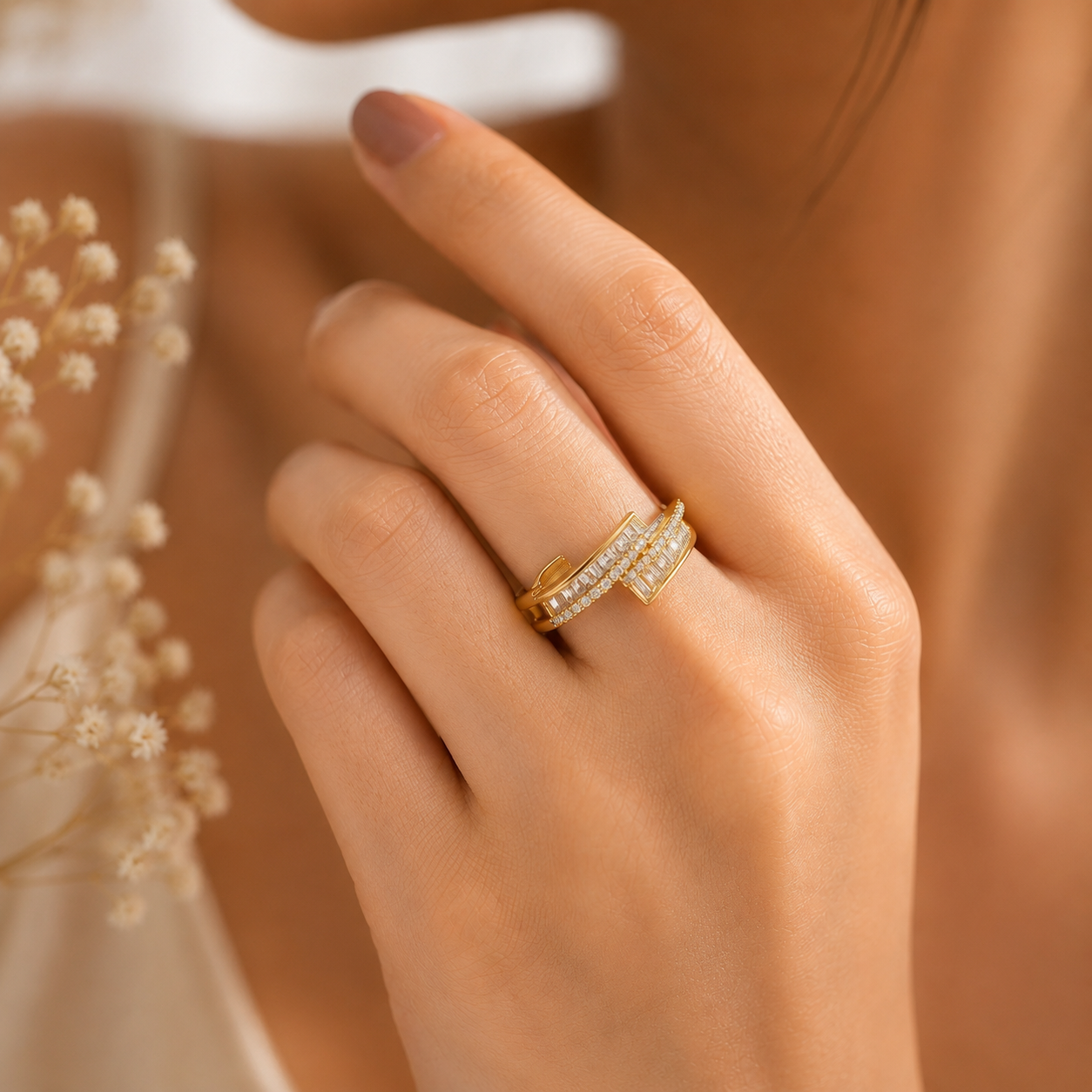 Luxury Adjustable Gold-Plated Crystal Ring for Women | Anti-Tarnish Statement Ring