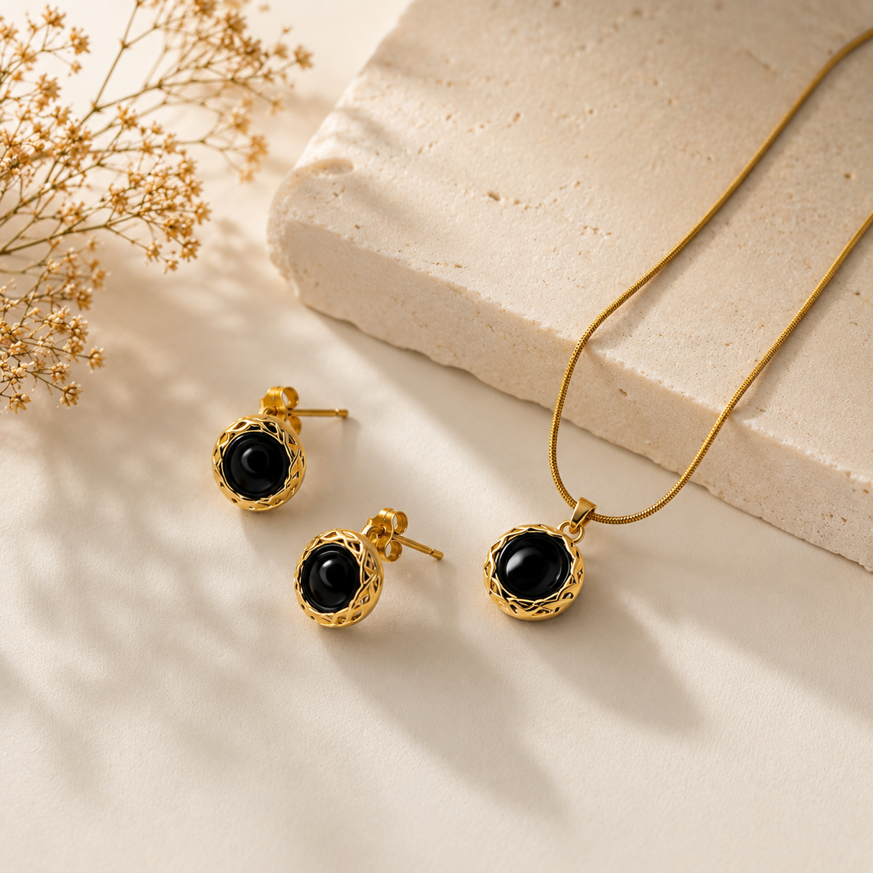 Black Stone Gold Pendant Necklace with earring